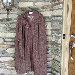 Vintage long, beautiful wool  cape lined. With sides scarf.